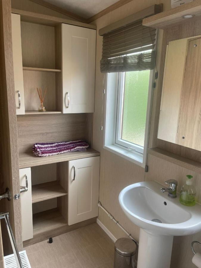 Fern Lodge With Hot Tub Stonham Aspall エクステリア 写真