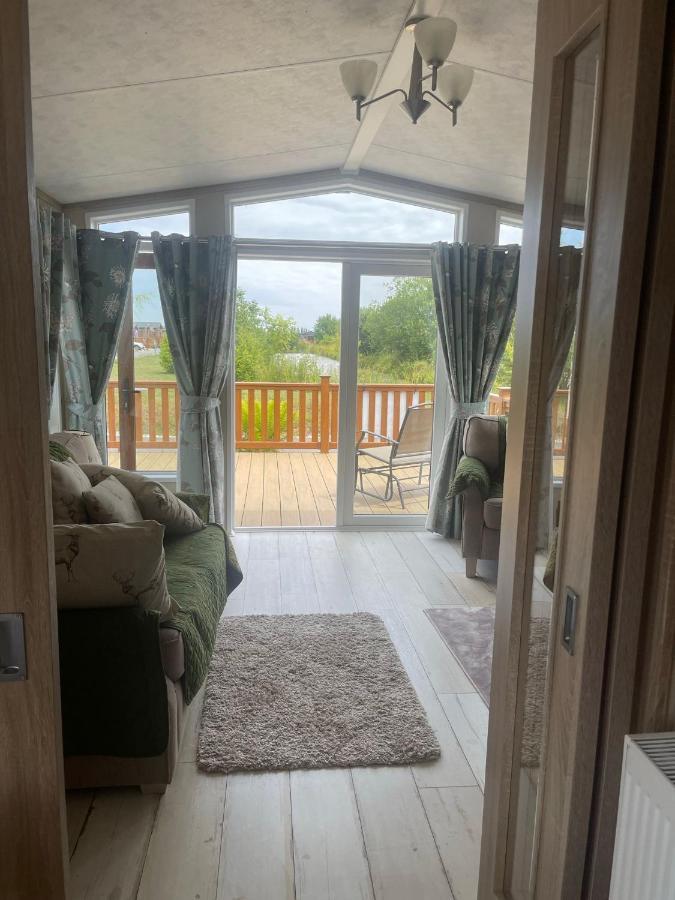 Fern Lodge With Hot Tub Stonham Aspall エクステリア 写真