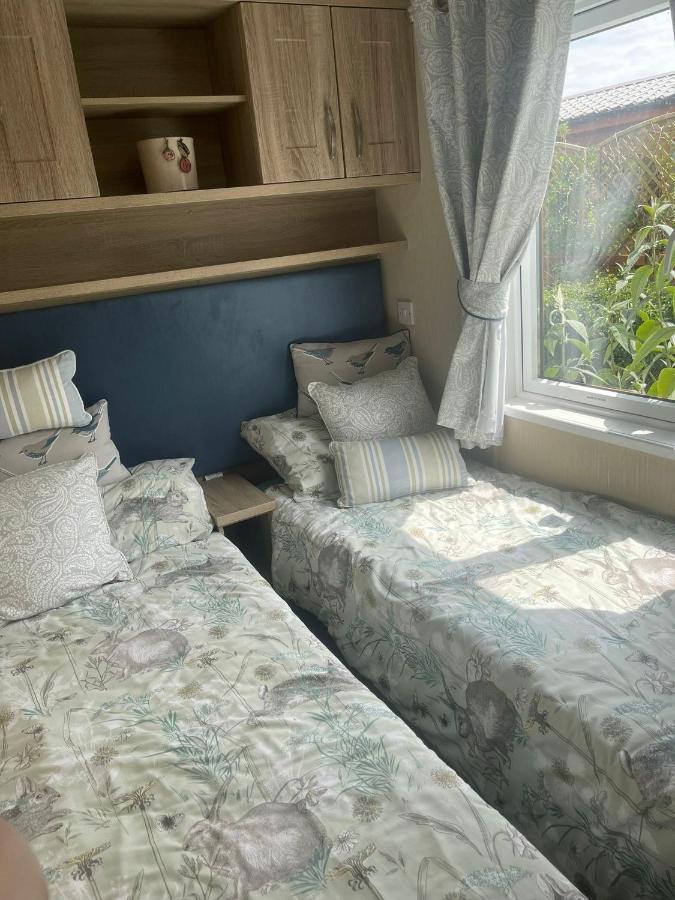 Fern Lodge With Hot Tub Stonham Aspall エクステリア 写真